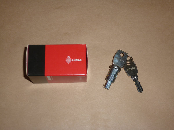 Genuine LUCAS Ignition Key Lockset BSA TRIUMPH NORTON 54335169 03-3044 68-9304